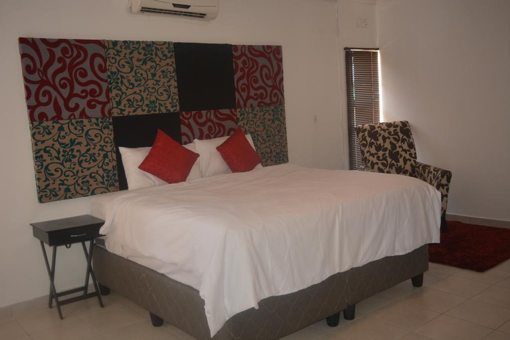 Maison Calme Gaborone Exterior foto